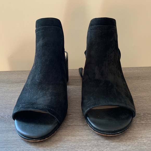 Sam Edelman Suede sandals with lace ups - Picture 6 of 7